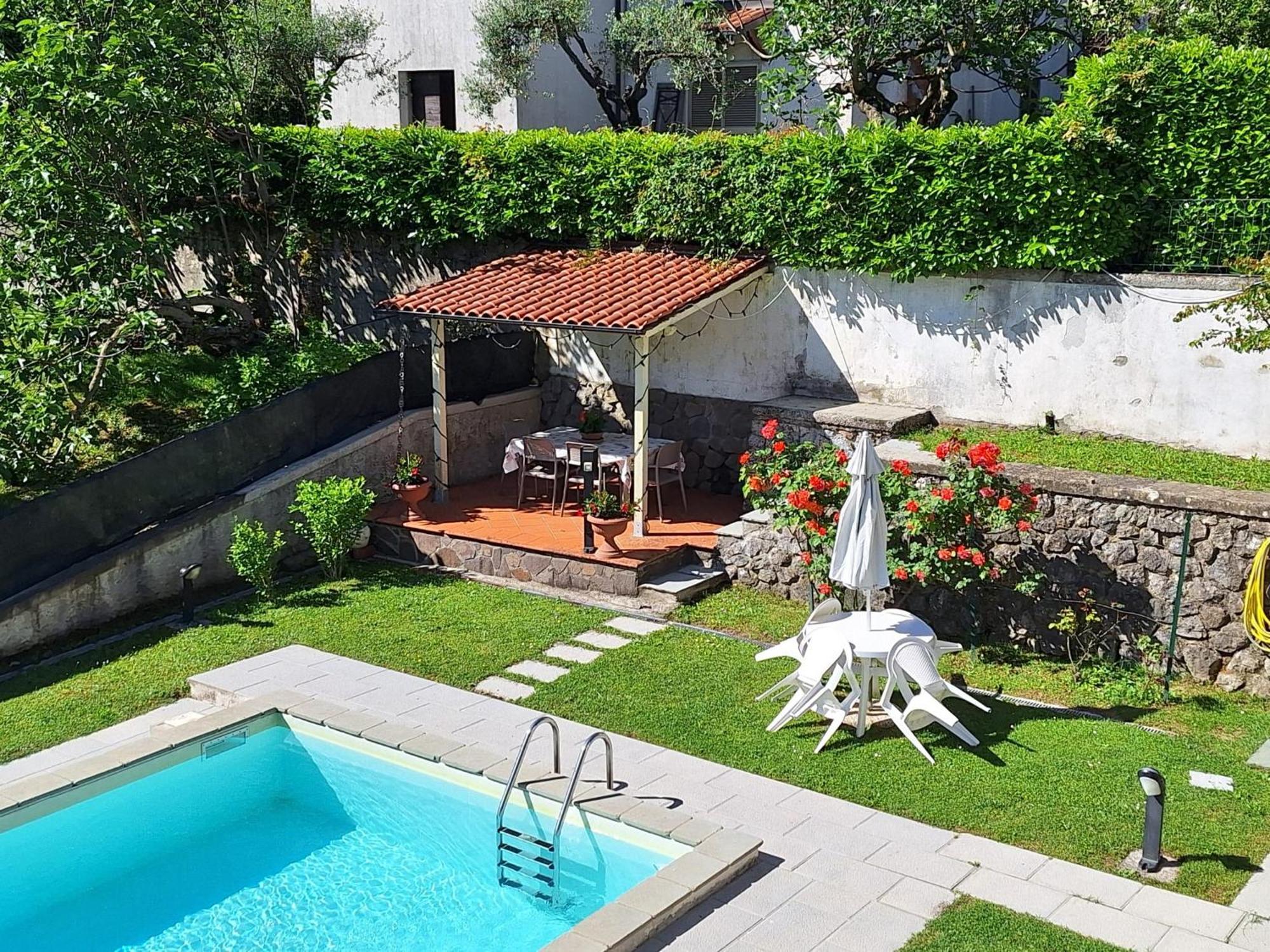 B&B Da Franca Camporgiano Екстер'єр фото