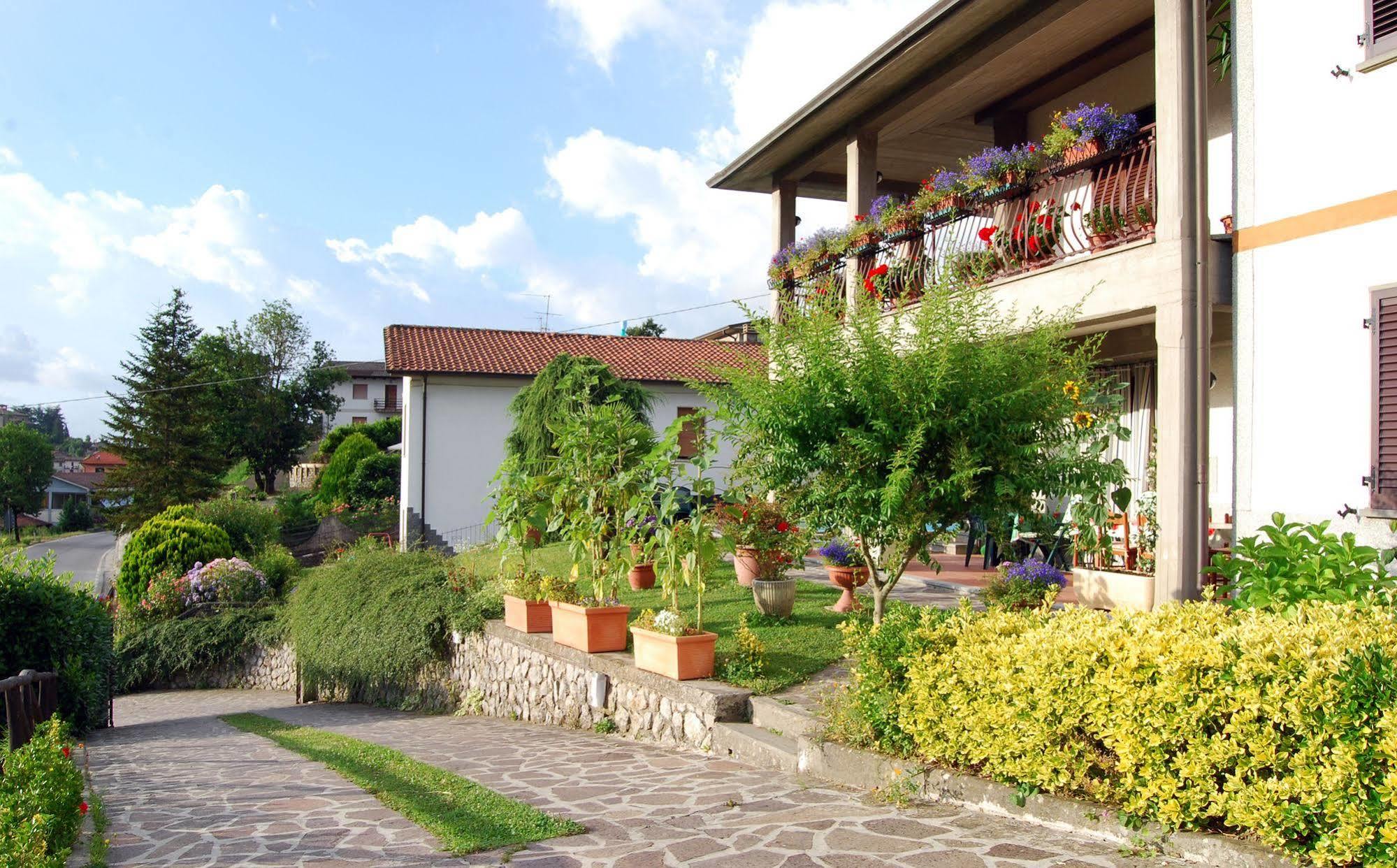 B&B Da Franca Camporgiano Екстер'єр фото